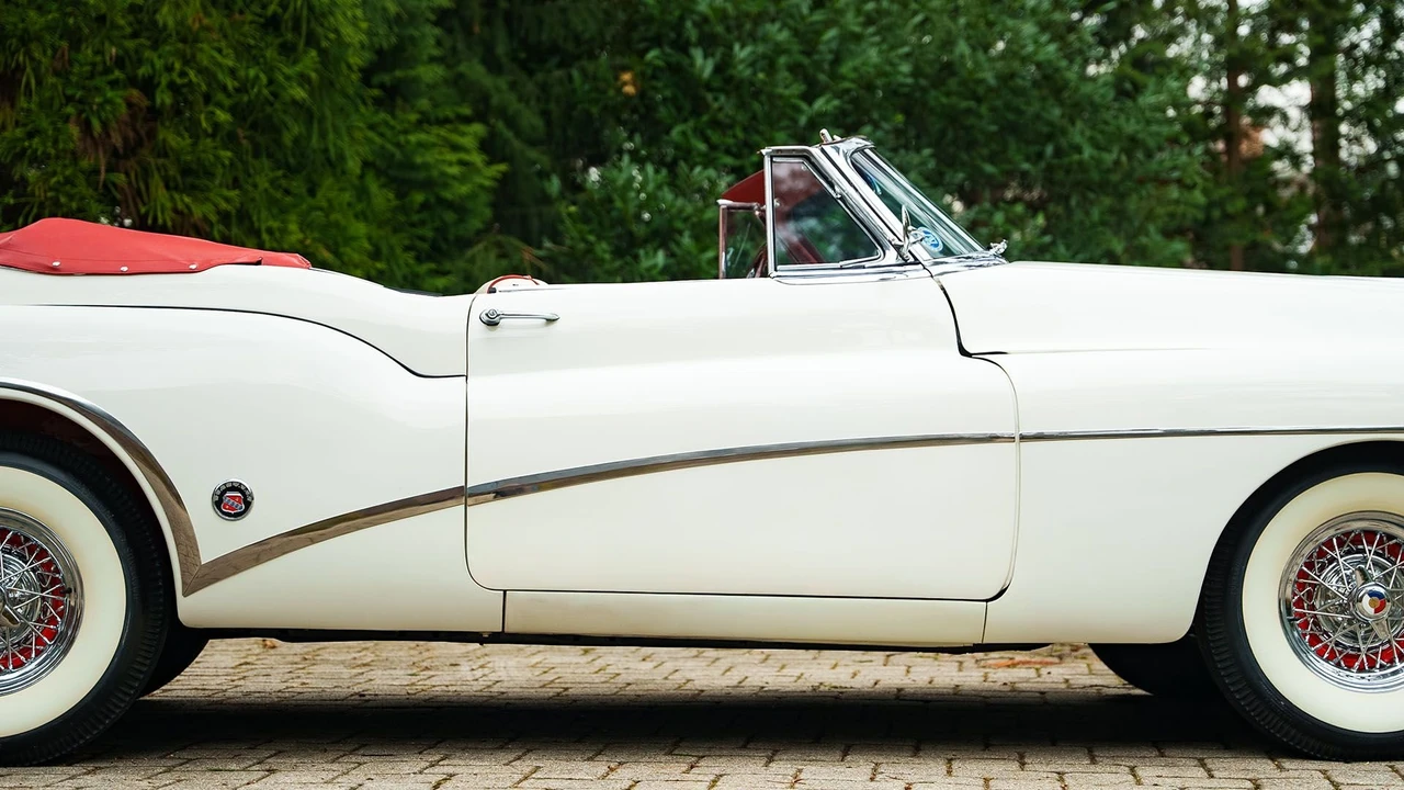 1953 Buick Skylark 1st-2nd Gen - Image 3 of 31
