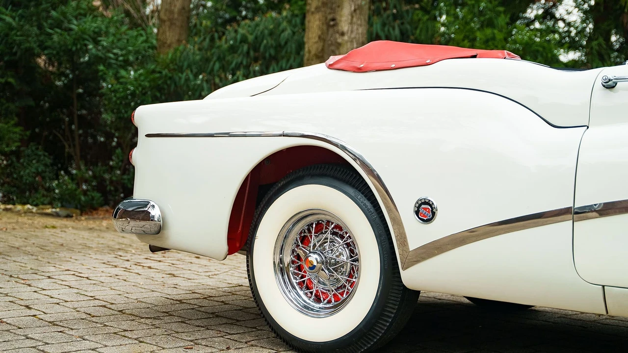 1953 Buick Skylark 1st-2nd Gen - Image 4 of 31