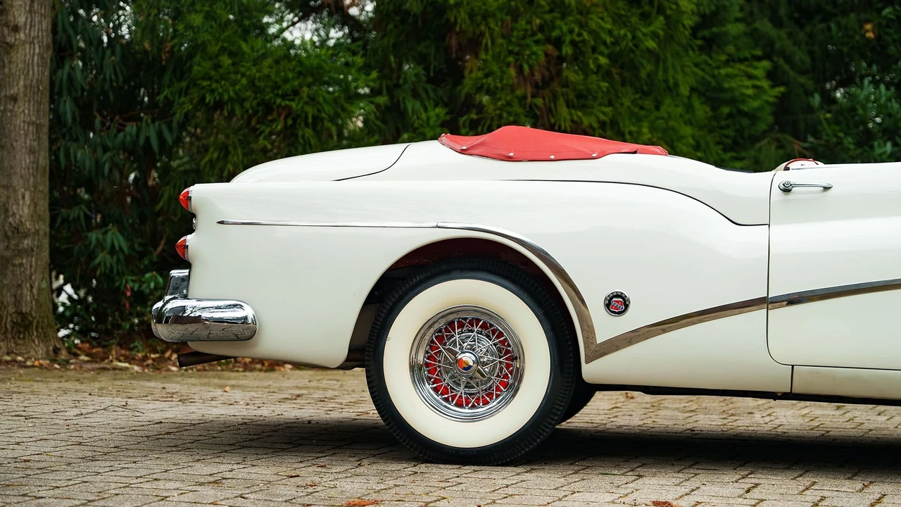 1953 Buick Skylark 1st-2nd Gen - Image 12 of 31