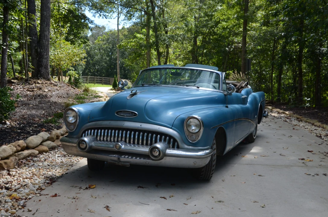 1953 Buick Skylark 1st-2nd Gen - Image 2 of 31