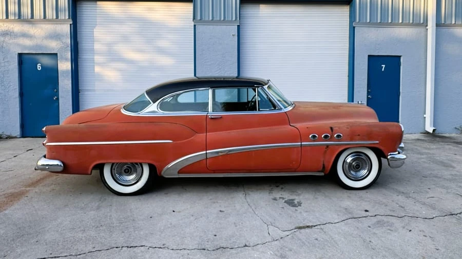 1953 Buick Super - Image 2 of 18