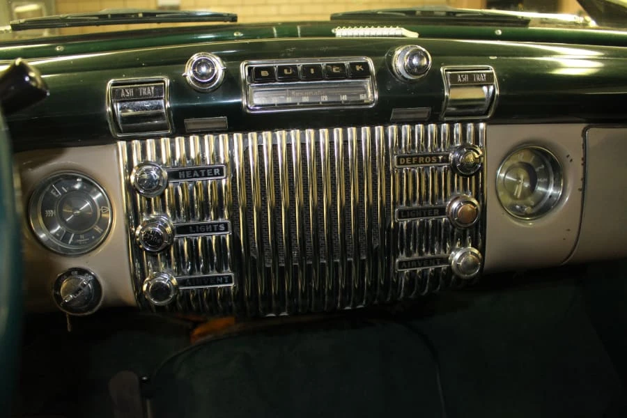 1953 Buick Super - Image 5 of 11