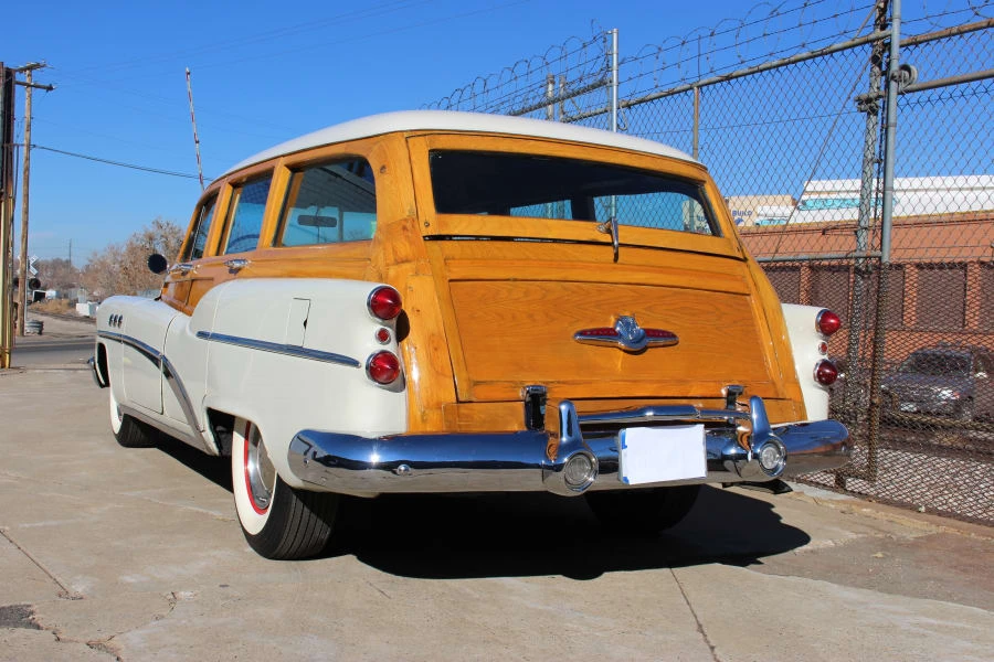 1953 Buick Super - Image 3 of 11