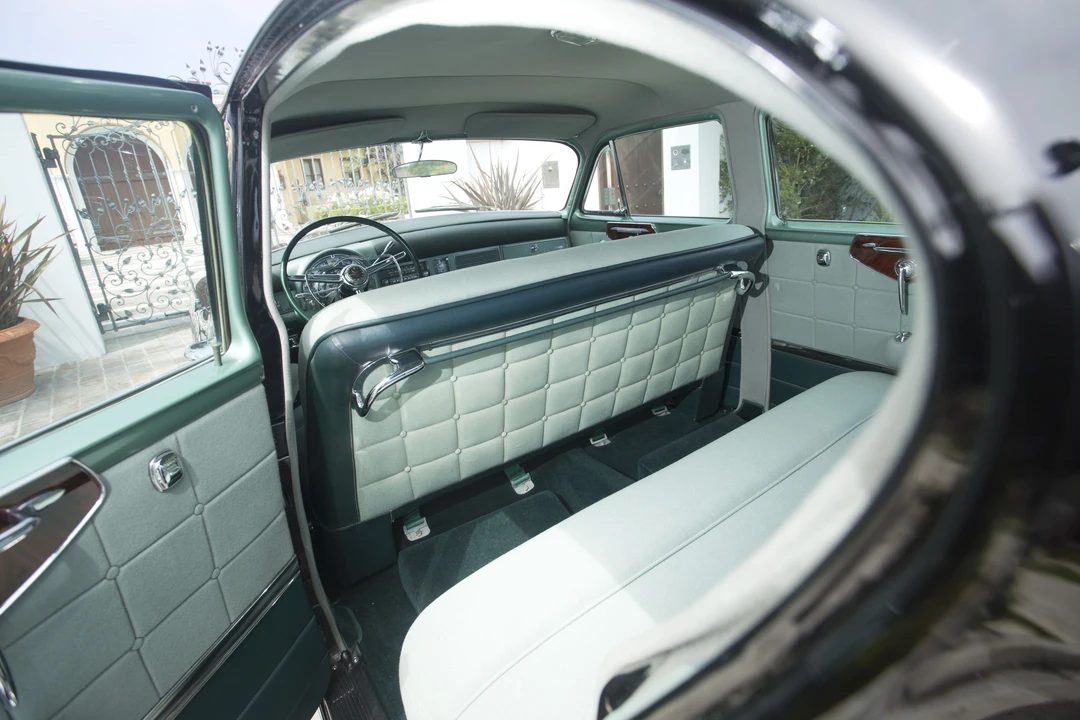 1953 Chrysler Imperial 1st Gen - Image 14 of 31