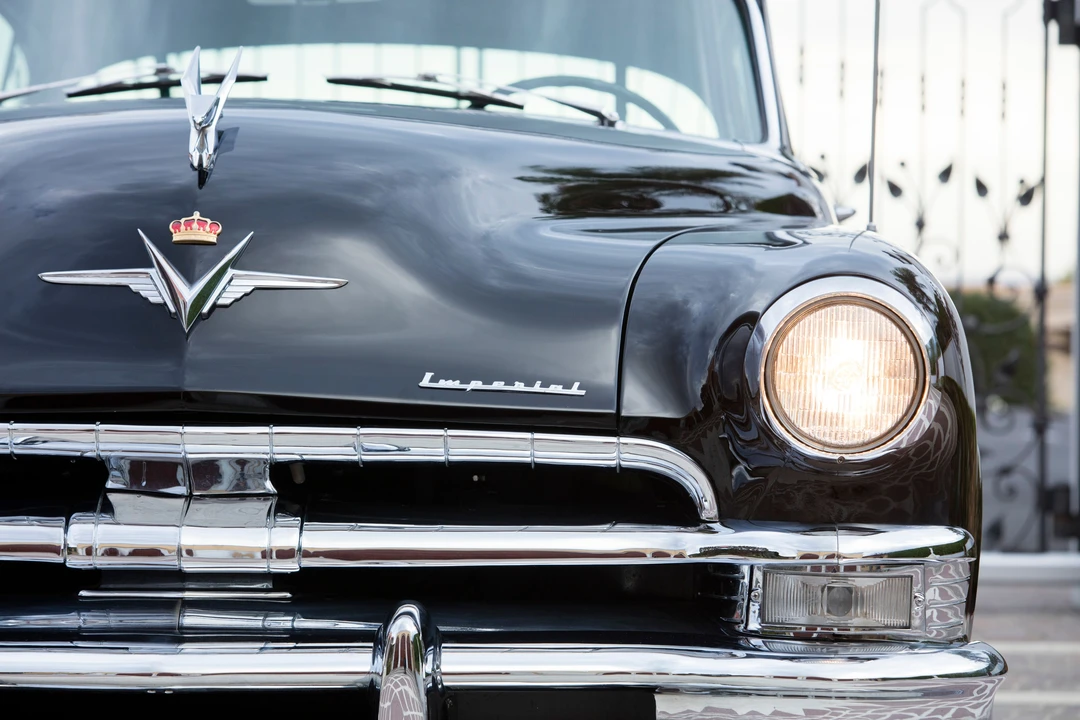 1953 Chrysler Imperial 1st Gen - Image 26 of 31