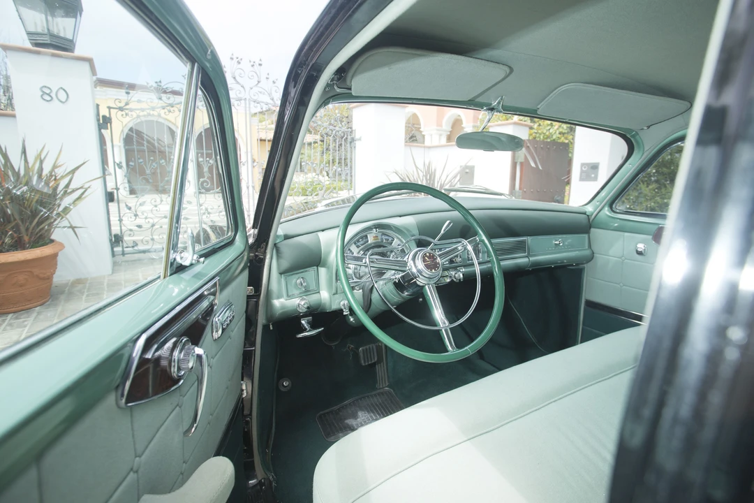 1953 Chrysler Imperial 1st Gen - Image 21 of 31