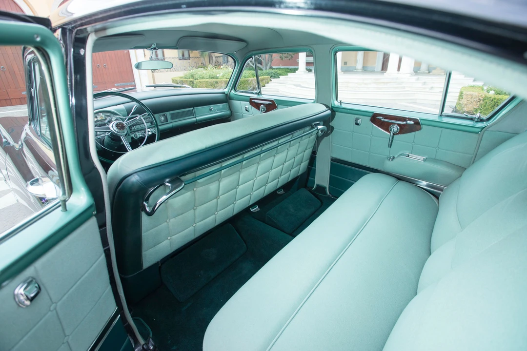 1953 Chrysler Imperial 1st Gen - Image 10 of 31