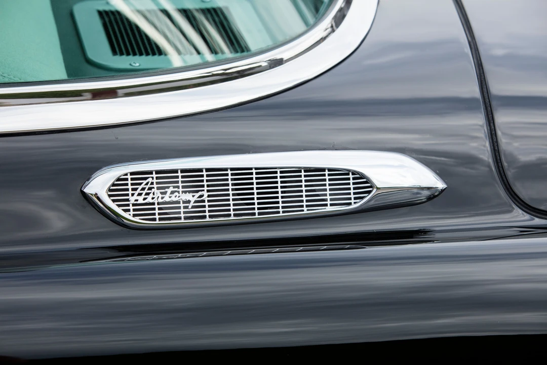 1953 Chrysler Imperial 1st Gen - Image 25 of 31
