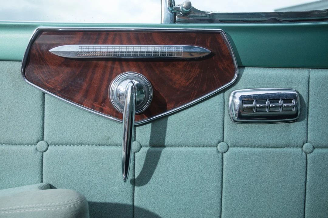 1953 Chrysler Imperial 1st Gen - Image 11 of 31