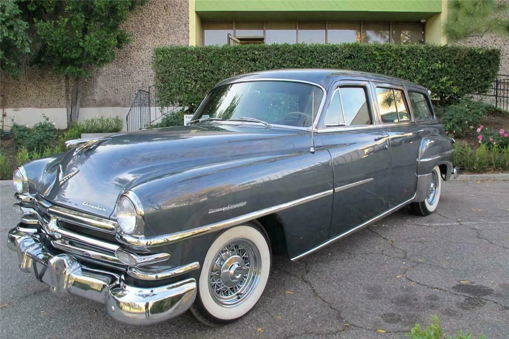 1953 Chrysler New Yorker - Image 2 of 4