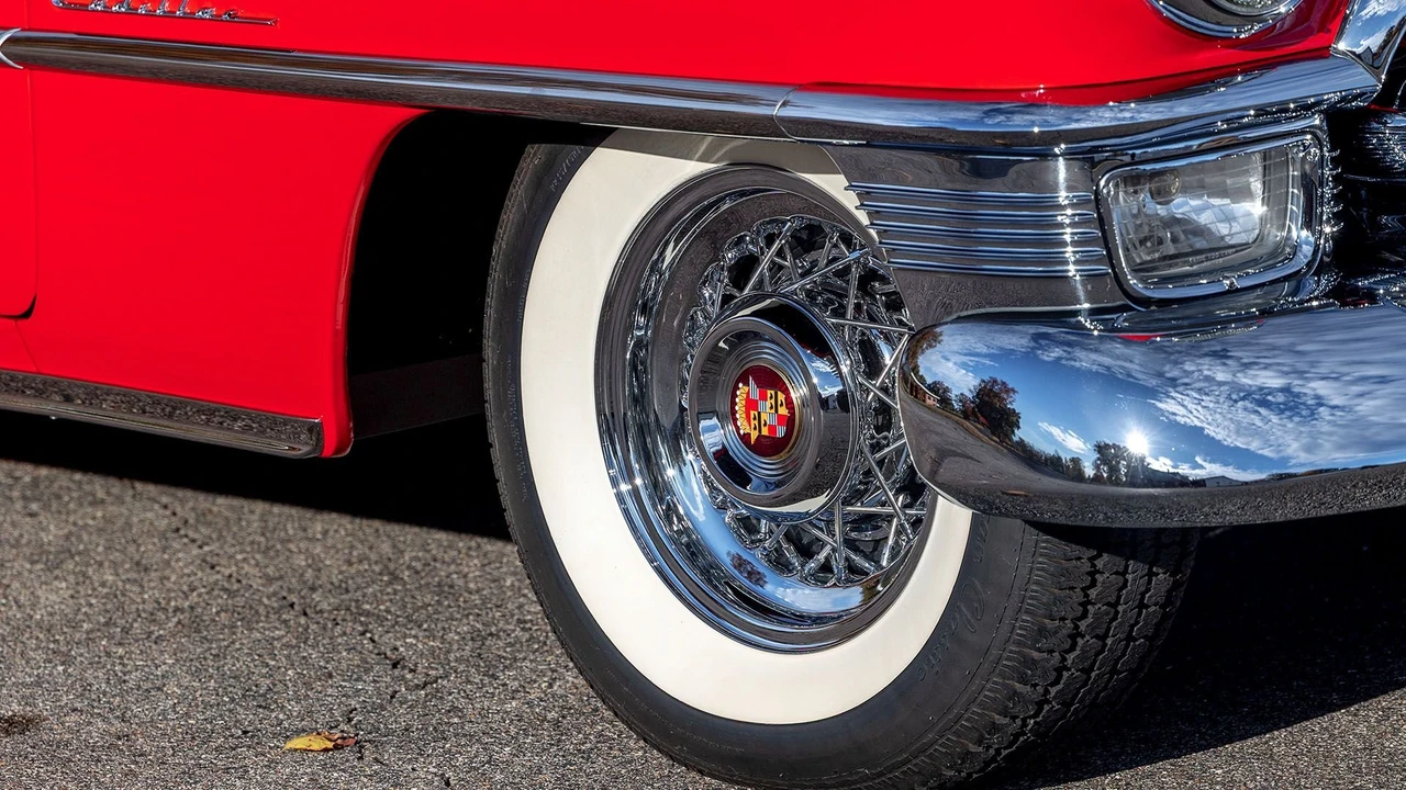 1953 Cadillac Eldorado 1st Gen - Image 24 of 31