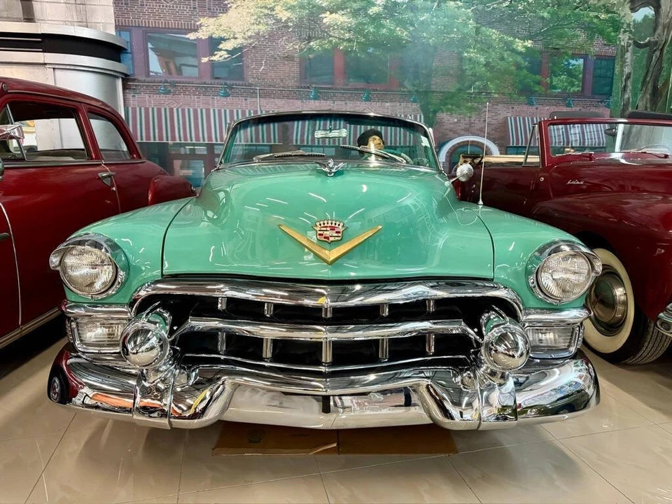1953 Cadillac Eldorado 1st Gen - Image 4 of 31