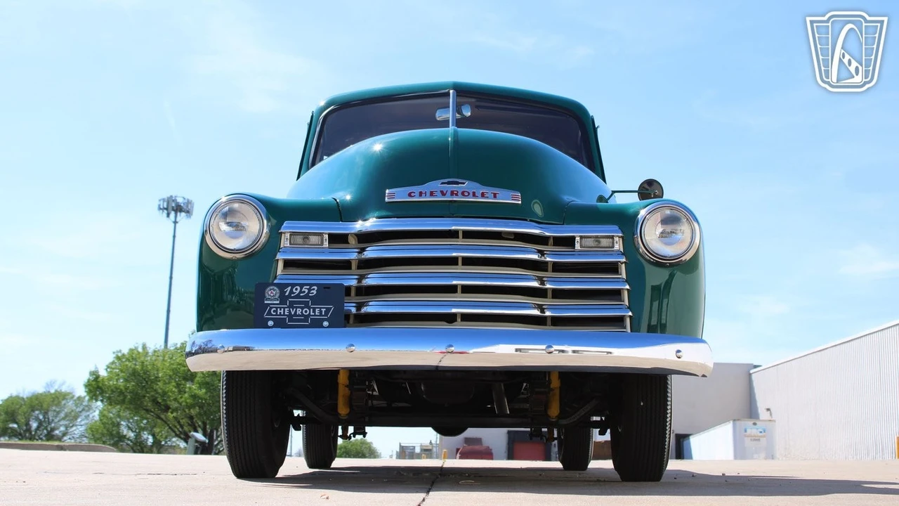 1953 Chevrolet Advance Design - Image 5 of 12