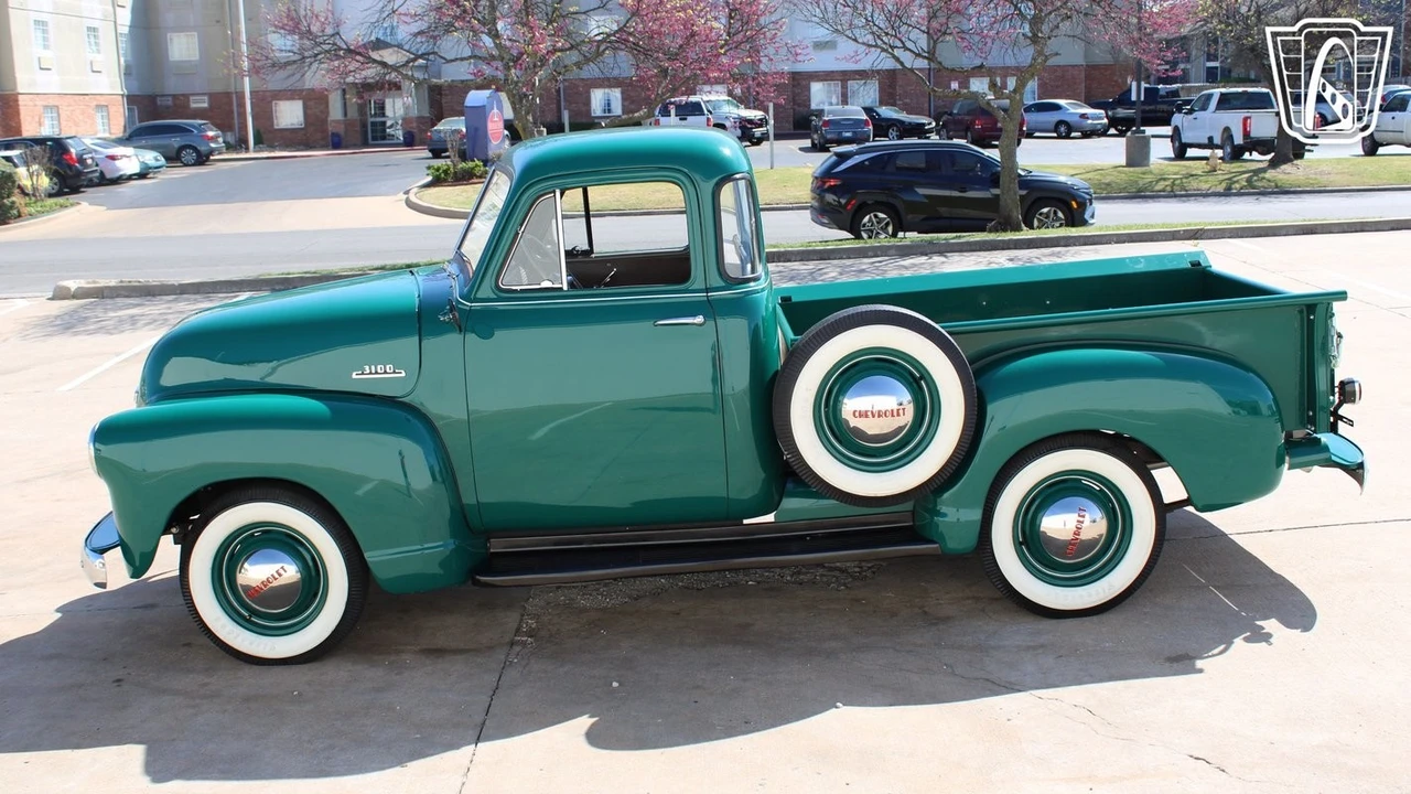 1953 Chevrolet Advance Design - Image 10 of 12