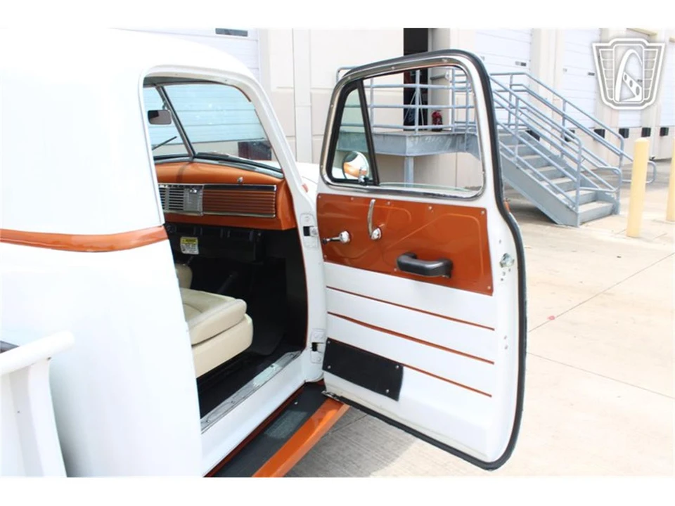 1953 Chevrolet Advance Design - Image 18 of 31