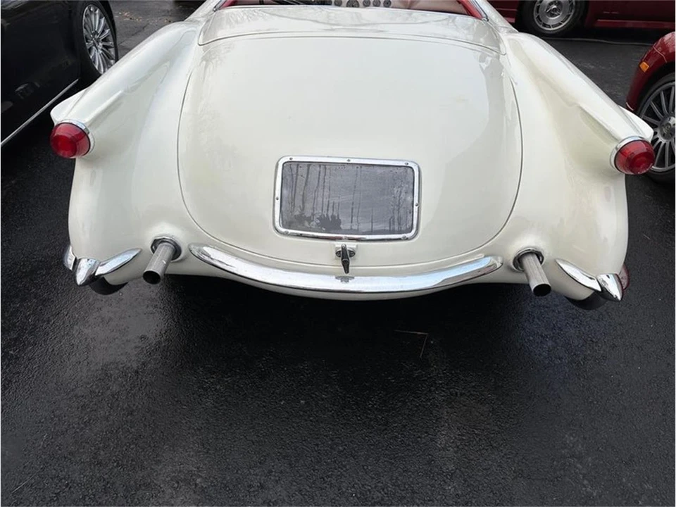 1953 Chevrolet Corvette C1 - Image 4 of 9