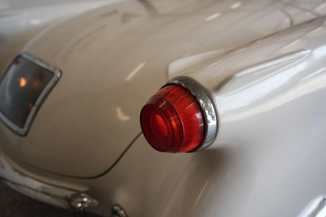 1953 Chevrolet Corvette C1 - Image 14 of 21