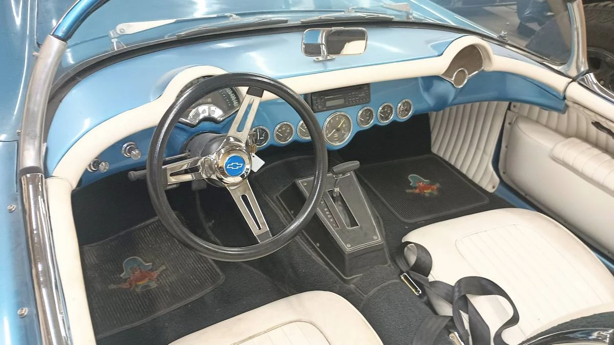 1953 Chevrolet Corvette C1 - Image 9 of 15
