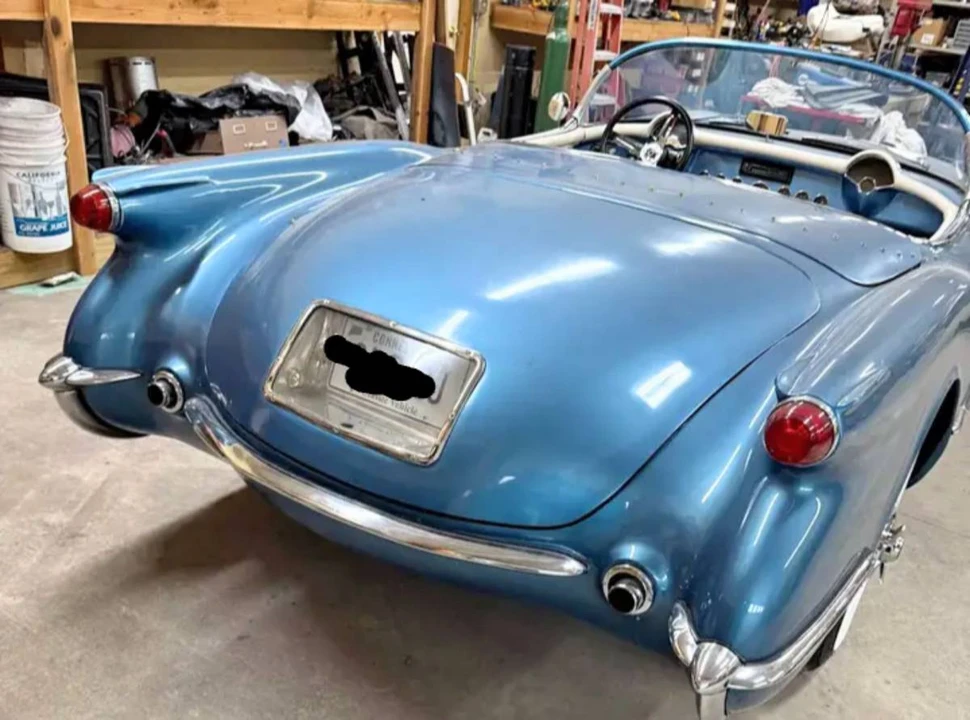 1953 Chevrolet Corvette C1 - Image 2 of 15