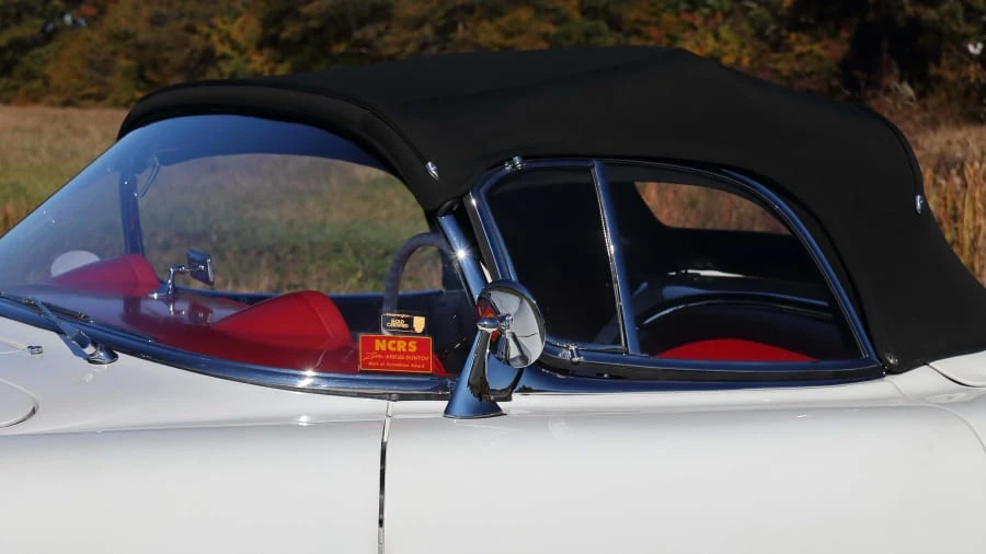 1953 Chevrolet Corvette C1 - Image 17 of 31
