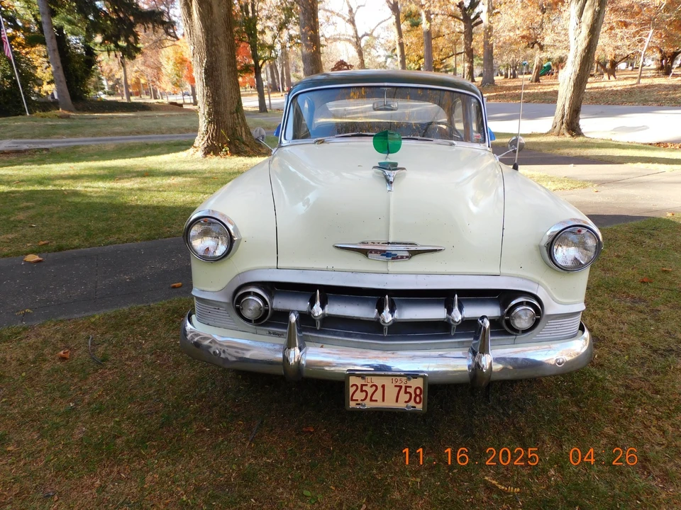 1953 Chevrolet - Image 3 of 16