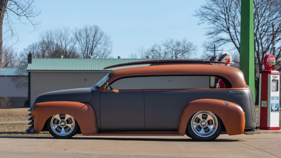 1953 Chevrolet Suburban 3rd Gen - Image 2 of 20