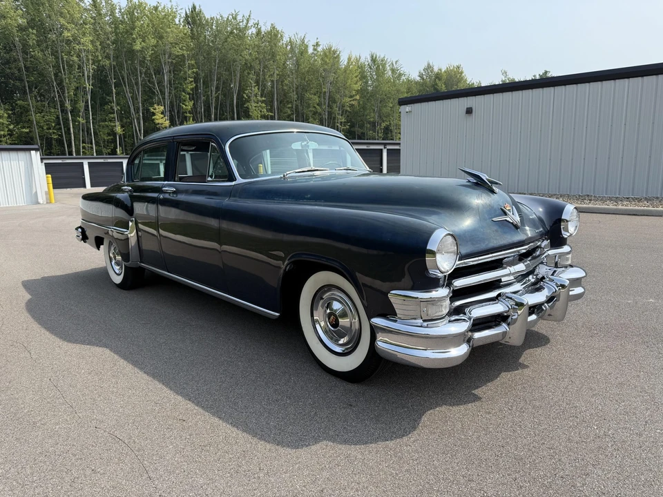 1953 Chrysler Imperial 1st Gen - Image 2 of 31