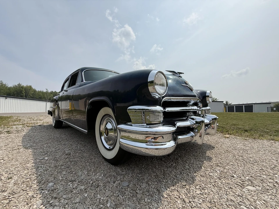 1953 Chrysler Imperial 1st Gen - Image 16 of 31