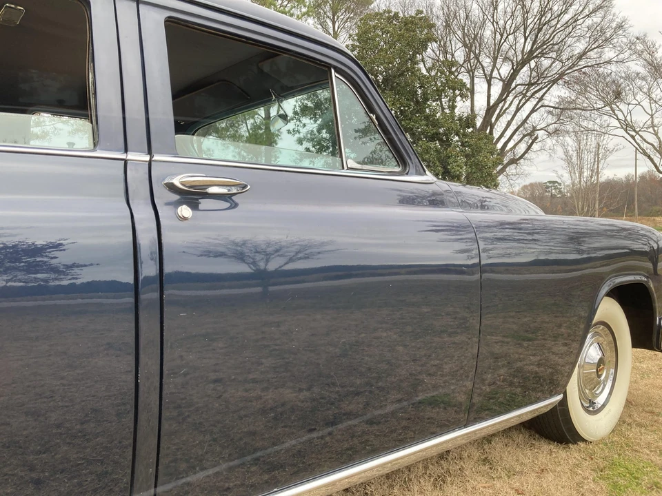 1953 Chrysler Imperial 1st Gen - Image 28 of 31