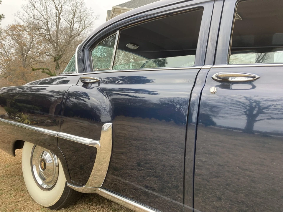 1953 Chrysler Imperial 1st Gen - Image 27 of 31