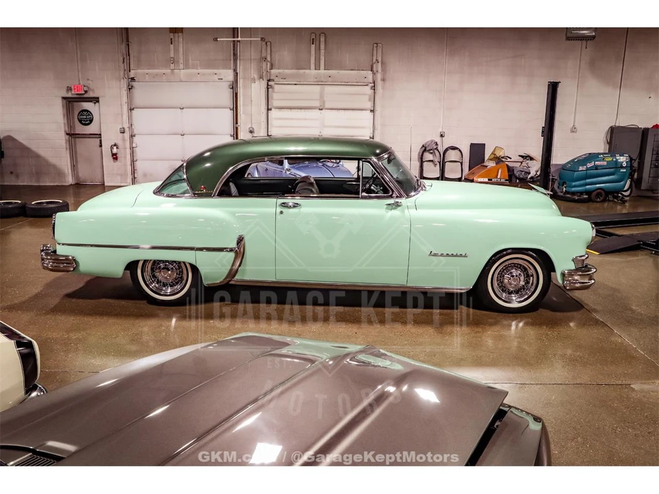 1953 Chrysler Imperial 1st Gen - Image 28 of 31