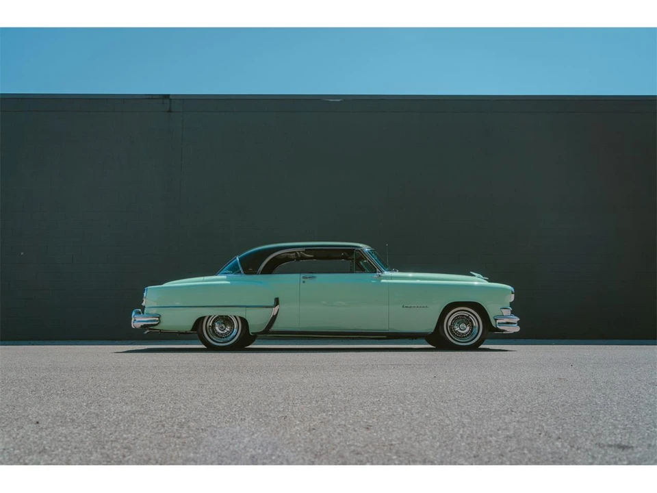 1953 Chrysler Imperial 1st Gen - Image 20 of 31