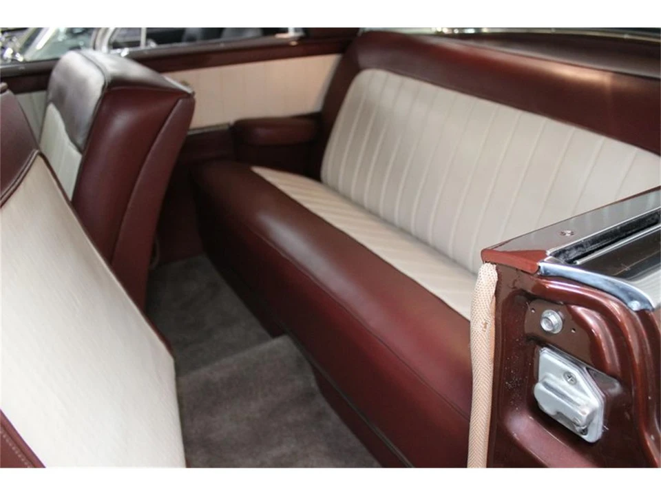1953 Chrysler New Yorker - Image 29 of 31