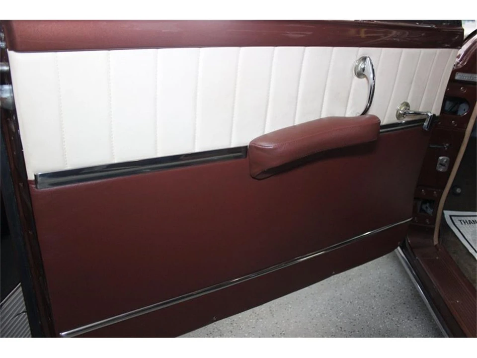 1953 Chrysler New Yorker - Image 30 of 31