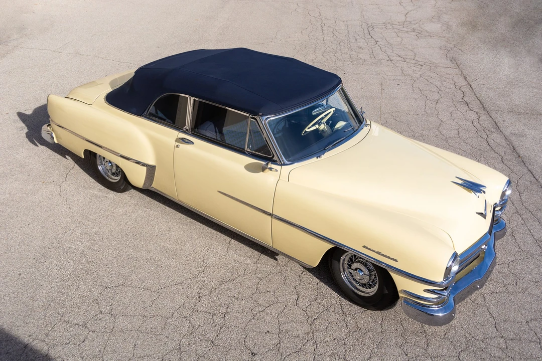 1953 Chrysler New Yorker - Image 10 of 31
