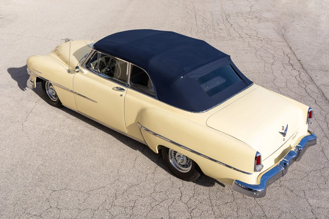 1953 Chrysler New Yorker - Image 9 of 31