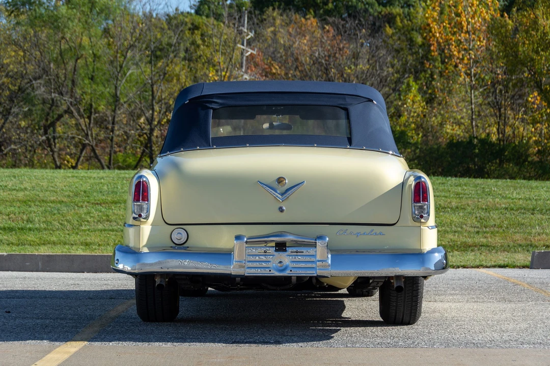 1953 Chrysler New Yorker - Image 16 of 31