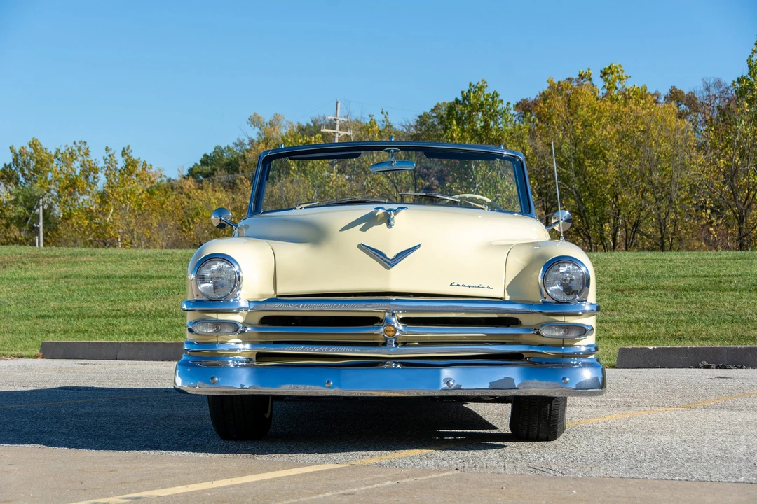 1953 Chrysler New Yorker - Image 3 of 31