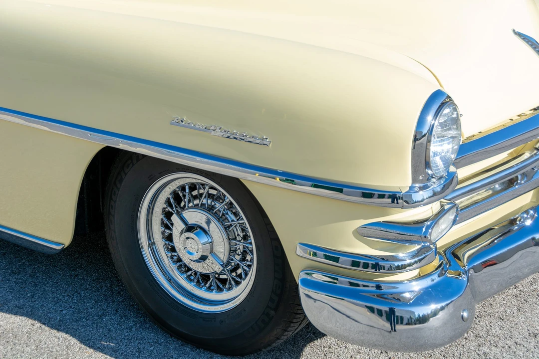 1953 Chrysler New Yorker - Image 23 of 31