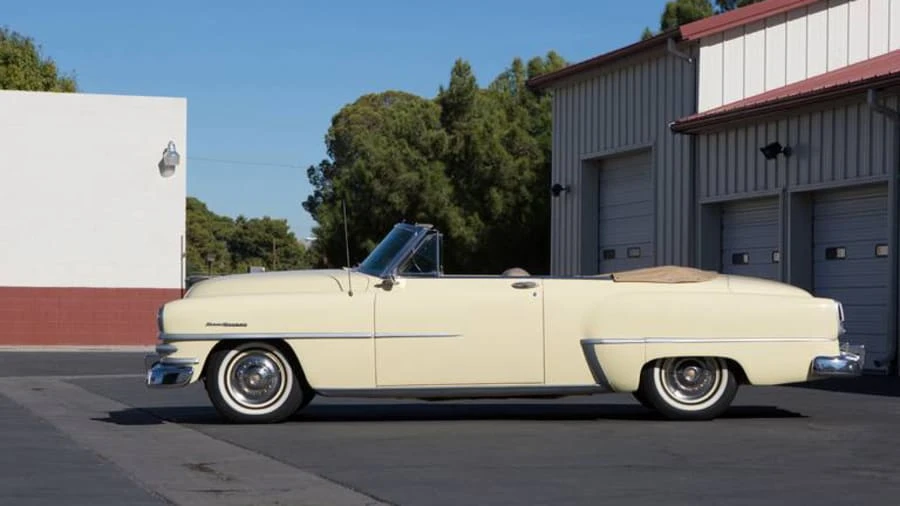 1953 Chrysler New Yorker - Image 2 of 11