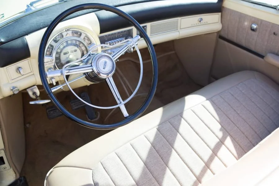 1953 Chrysler New Yorker - Image 4 of 11