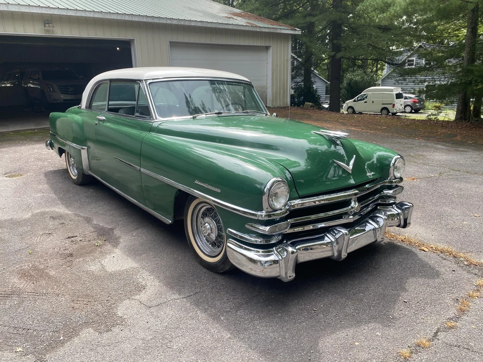 1953 Chrysler New Yorker - Image 11 of 31