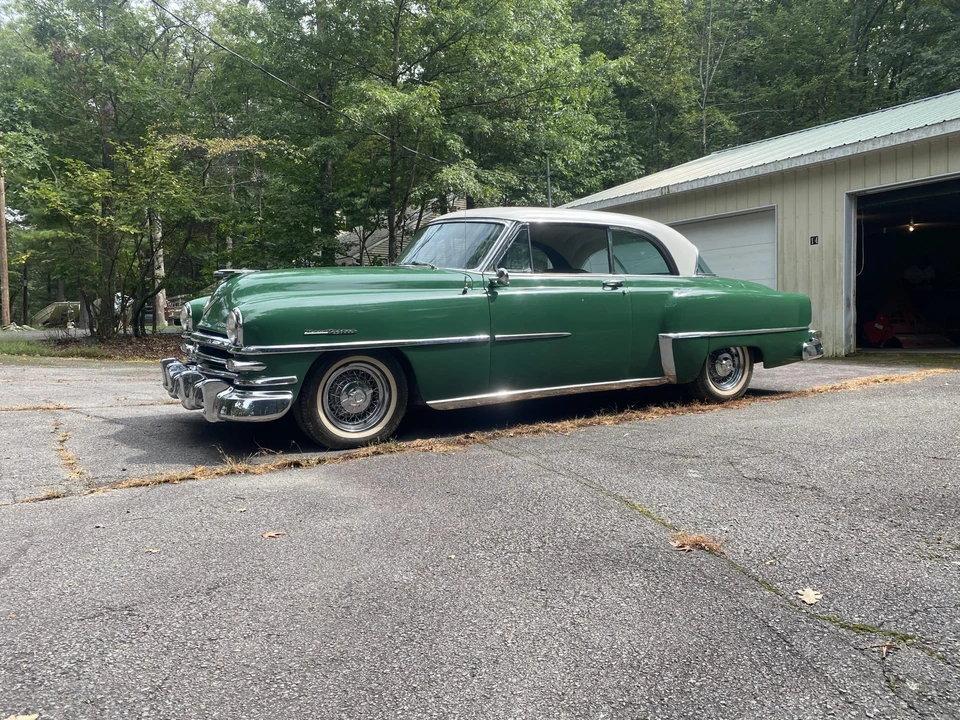 1953 Chrysler New Yorker - Image 3 of 31