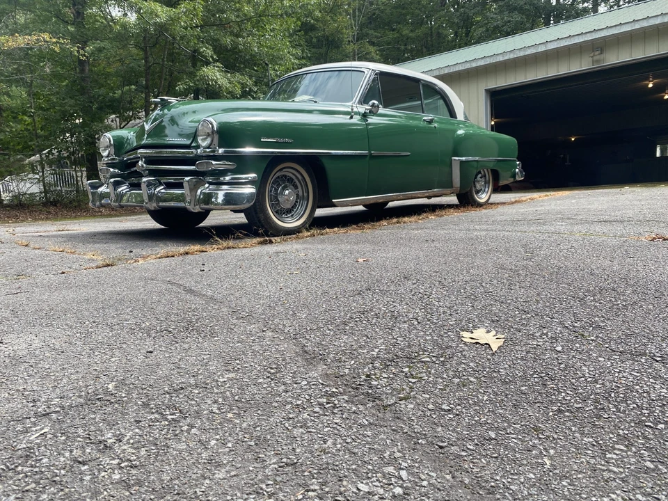 1953 Chrysler New Yorker - Image 4 of 31