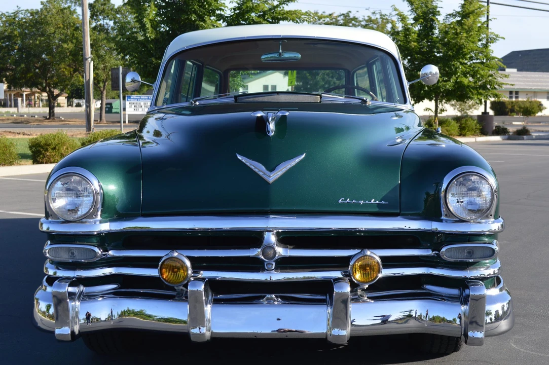 1953 Chrysler New Yorker - Image 17 of 31