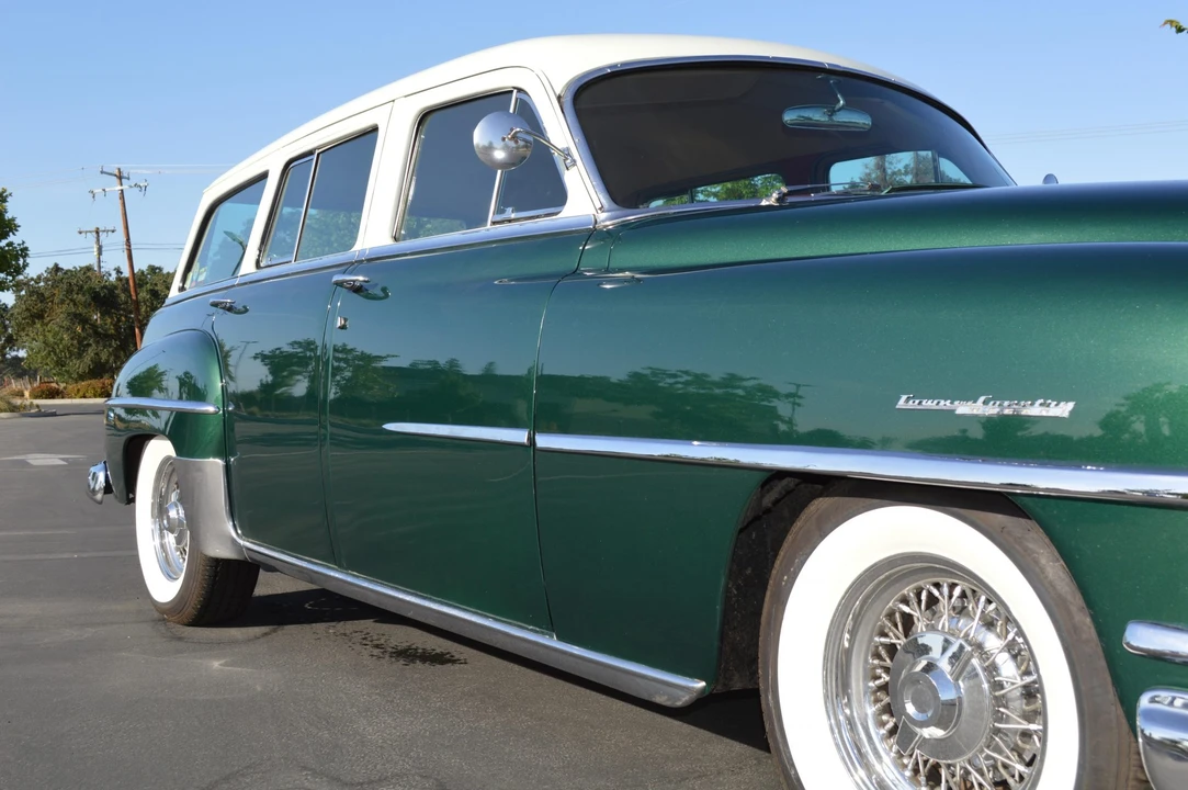1953 Chrysler New Yorker - Image 24 of 31