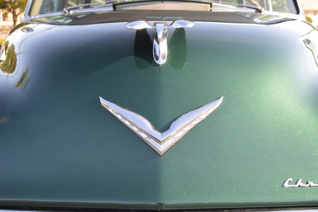 1953 Chrysler New Yorker - Image 30 of 31