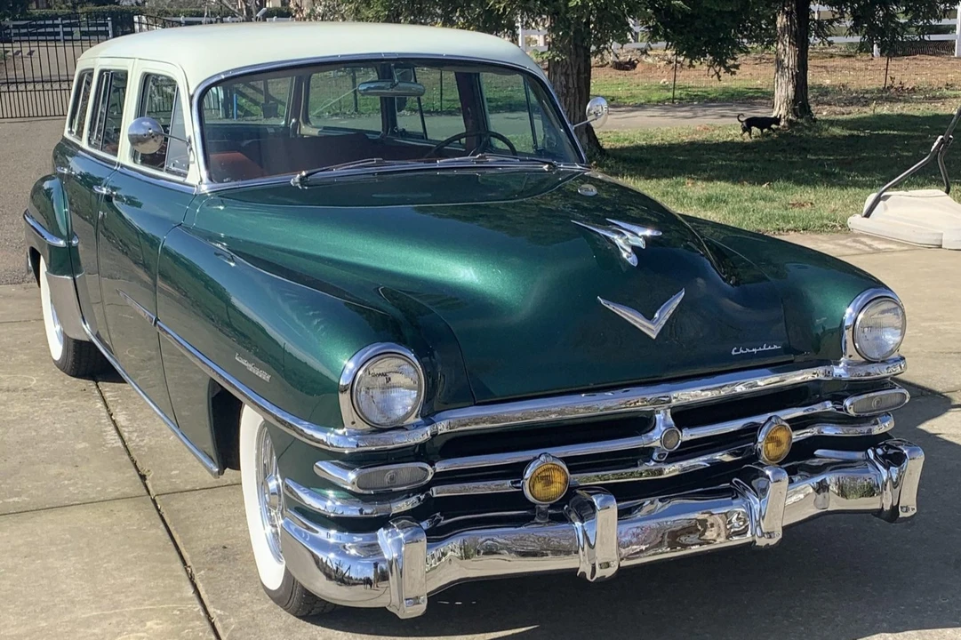 1953 Chrysler New Yorker - Image 18 of 31