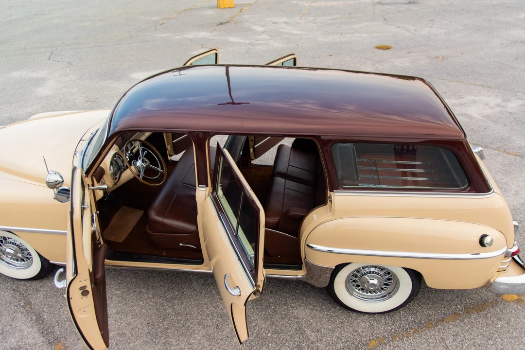 1953 Chrysler New Yorker - Image 6 of 31