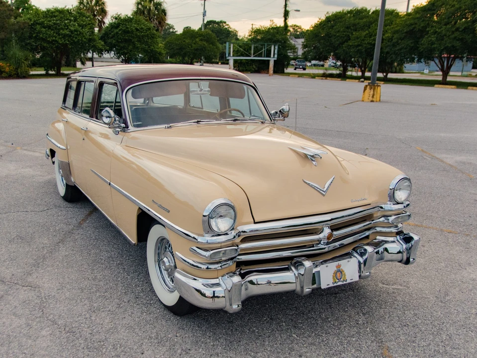 1953 Chrysler New Yorker - Image 29 of 31